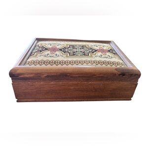 Vintage London Leather Padded Top Jewelry Box Trinket Box